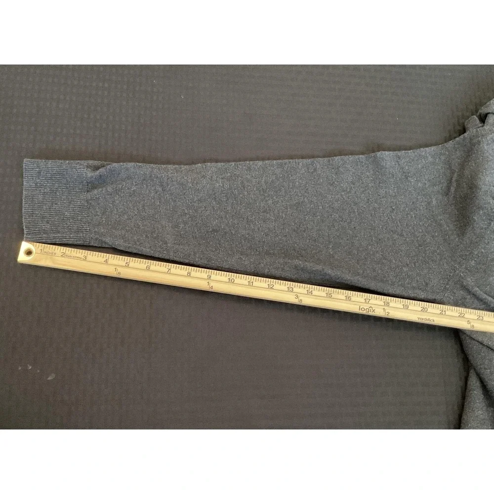 Old Navy Sweater Mens 2XL Gray V Neck‎ Pullover Knit Casual Lightweight Classic